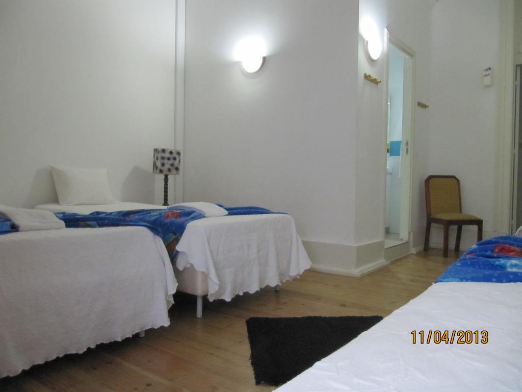 Go Hostel Лісабон Номер фото