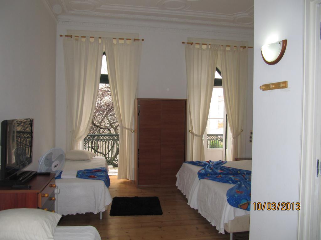 Go Hostel Лісабон Номер фото