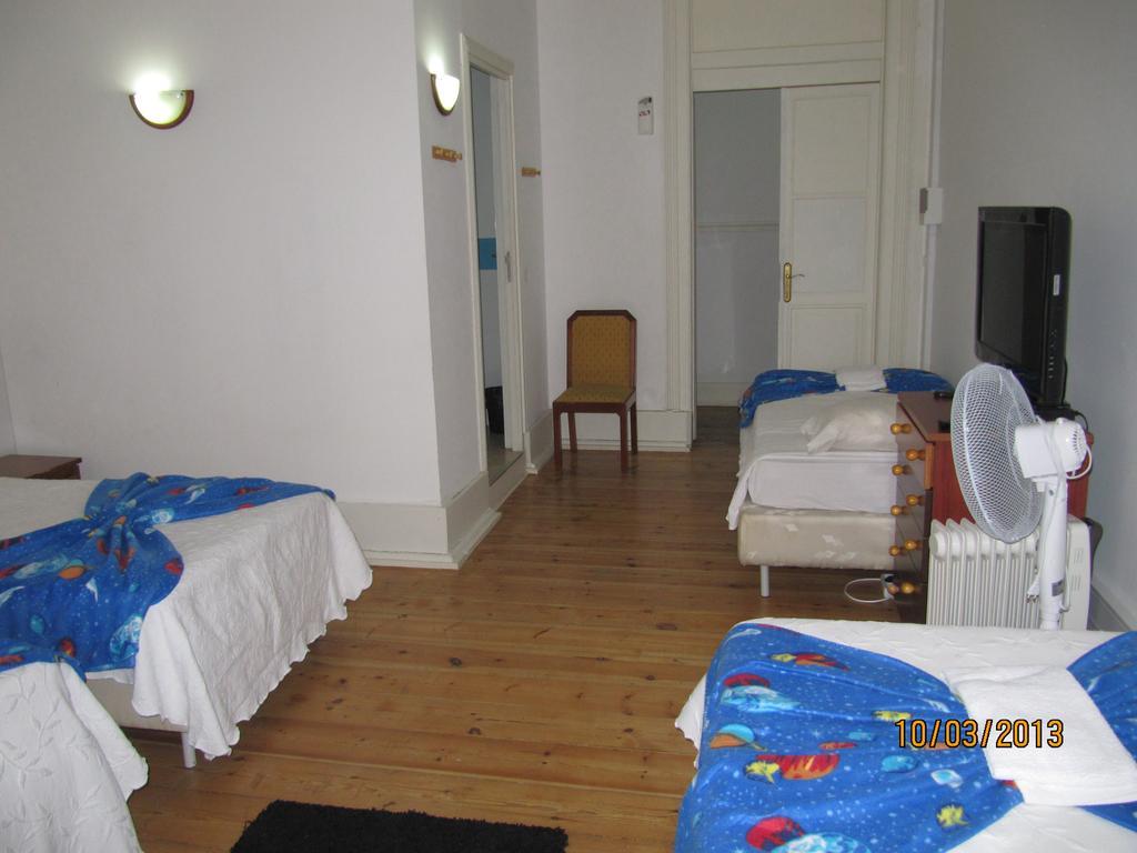Go Hostel Лісабон Номер фото