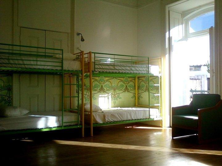 Go Hostel Лісабон Номер фото