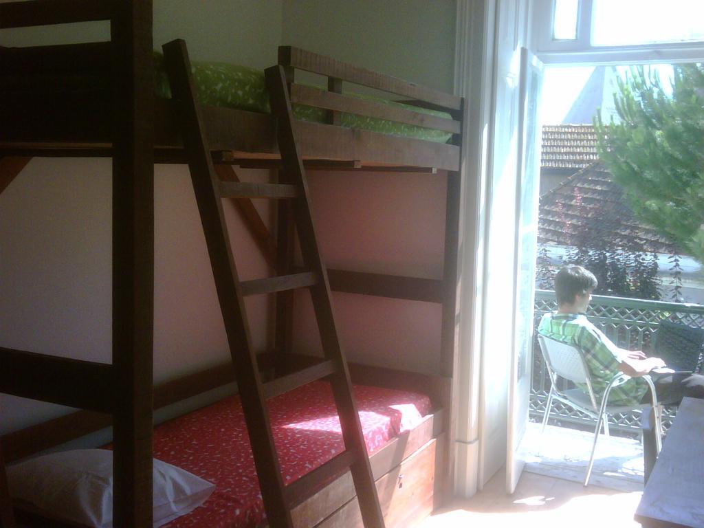 Go Hostel Лісабон Номер фото